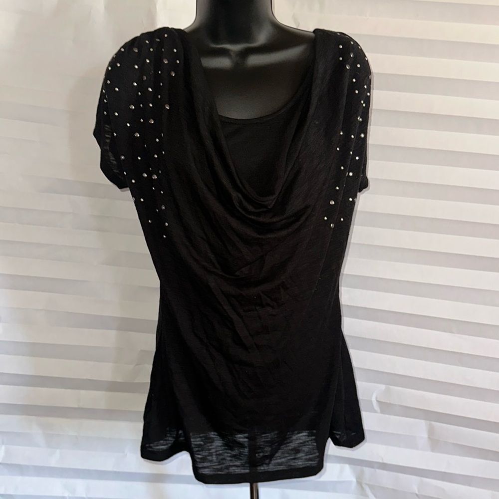 Hybrid Women's Black Cap Sleeve Blouse w/Silver Embellishments Size Medium